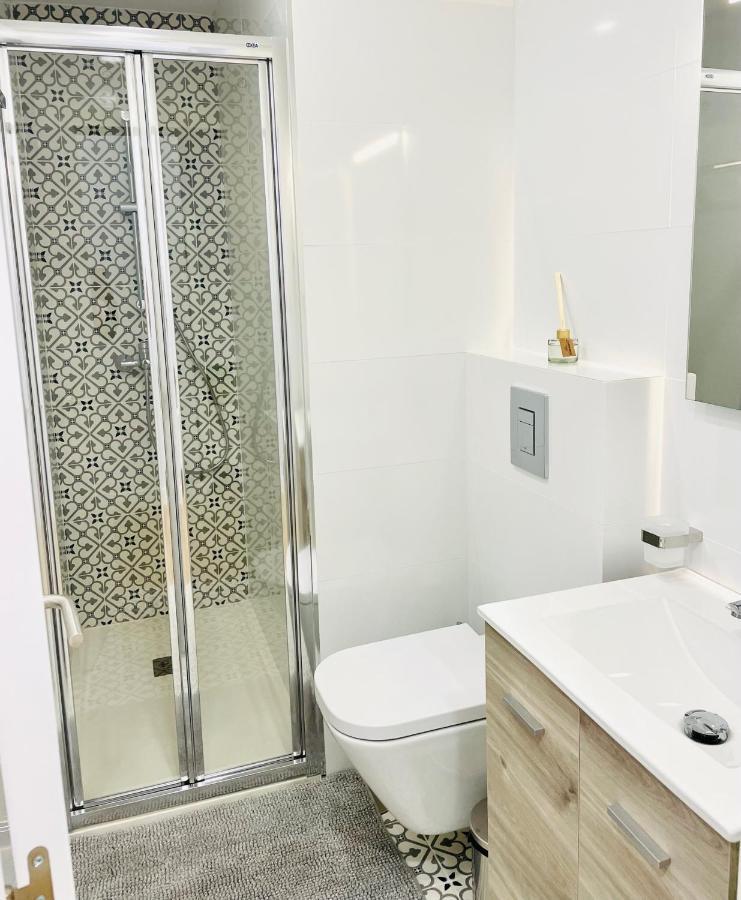 Villa Verde Madrid Extérieur photo